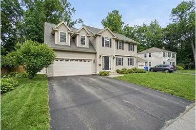 70 Hartwick Street, Springfield, MA 01108 - Photo 2