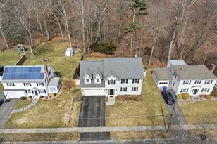 70 Hartwick St, Springfield, MA 01108 - Photo 38