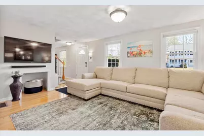 17 Merrimac Dr, Pepperell, MA 01463 - Photo 8