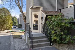 1205 Grafton St, Worcester, MA 01604 - Photo 14