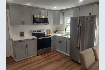 28 Grove Ave, Brockton, MA 02302 - Photo 6