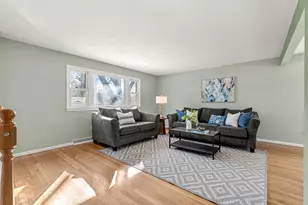 169 Starr Ave, Lowell, MA 01852 - Photo 4