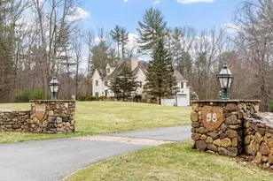 58 Buttrick Ln, Carlisle, MA 01741 - Photo 2