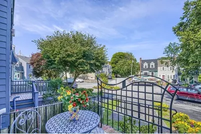 67 Elm Street #67, Marblehead, MA 01945 - Photo 8