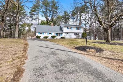 26 Ledgewood Dr, Danvers, MA 01923 - Photo 2