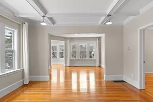 920 Pleasant St, Worcester, MA 01602 - Photo 16