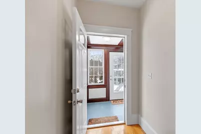 920 Pleasant Street #1, Worcester, MA 01602 - Photo 6