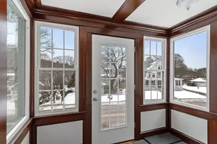 920 Pleasant St, Worcester, MA 01602 - Photo 4