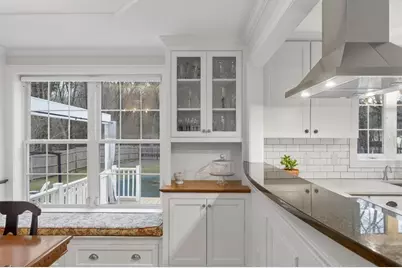 6A Meadowvale Road, Burlington, MA 01803 - Photo 14