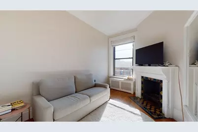 295-297 Beacon Street #52, Boston, MA 02116 - Photo 12