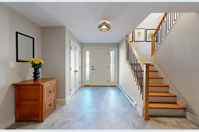 25 Longmeadow Rd, Medfield, MA 02052 - Photo 2