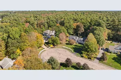 201 Buck Knoll Rd, Raynham, MA 02767 - Photo 38