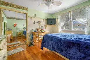 24 Sylvia St, Fairhaven, MA 02719 - Photo 10