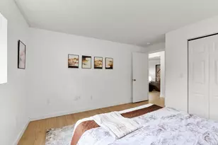 1720 Skyline Dr, Lowell, MA 01854 - Photo 6