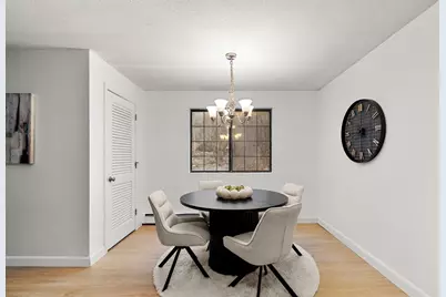 1720 Skyline Drive #15, Lowell, MA 01854 - Photo 4