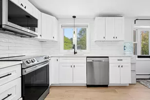 650 Grafton St, Shrewsbury, MA 01545 - Photo 12