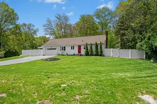 650 Grafton St, Shrewsbury, MA 01545 - Photo 2
