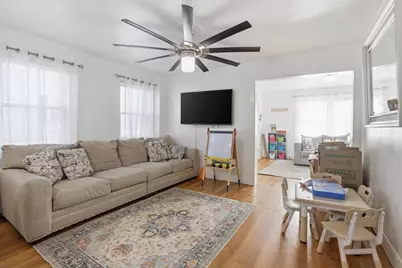 18 Haynes St, Worcester, MA 01603 - Photo 6