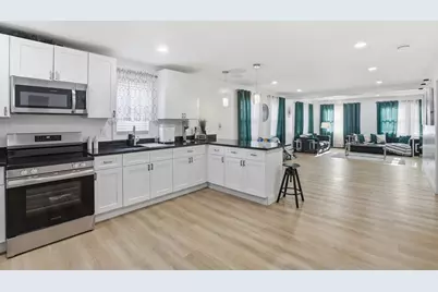 18 Haynes St, Worcester, MA 01603 - Photo 22