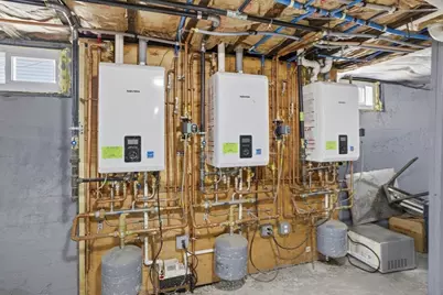 18 Haynes St, Worcester, MA 01603 - Photo 38