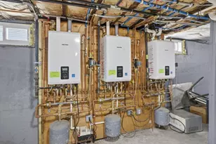 18 Haynes St, Worcester, MA 01603 - Photo 38