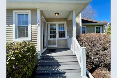 39 Godfrey Ln #39, Milford, MA 01757 - Photo 2