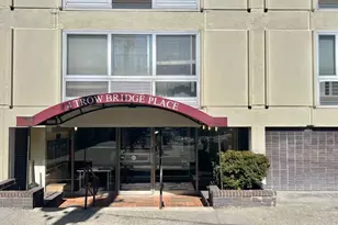 4 Trowbridge Pl, Cambridge, MA 02138 - Photo 1