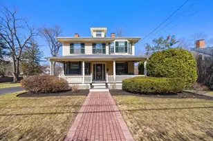 143 South St, Hingham, MA 02043 - Photo 1