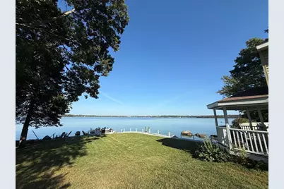 112 Hiatt St, Fall River, MA 02721 - Photo 32