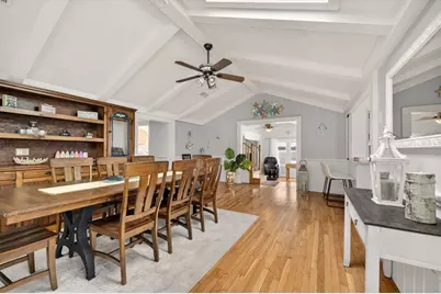 112 Hiatt St, Fall River, MA 02721 - Photo 4