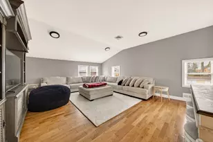 112 Hiatt St, Fall River, MA 02721 - Photo 26