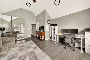 112 Hiatt St, Fall River, MA 02721 - Photo 20