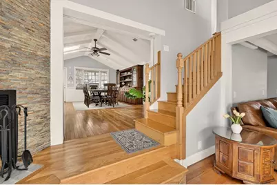 112 Hiatt St, Fall River, MA 02721 - Photo 14