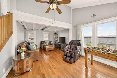 112 Hiatt St, Fall River, MA 02721 - Photo 10