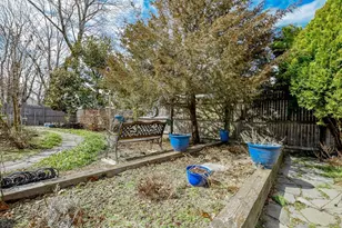 48 Elm Ave, Fairhaven, MA 02719 - Photo 32