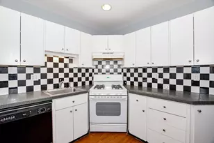 48 Elm Ave, Fairhaven, MA 02719 - Photo 14