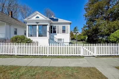 48 Elm Avenue, Fairhaven, MA 02719 - Photo 2