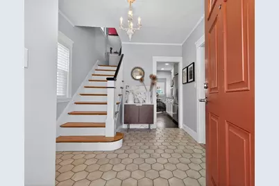 164 Floral Ave, Malden, MA 02148 - Photo 2