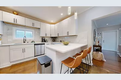 69 Forest St #2, Watertown, MA 02472 - Photo 10