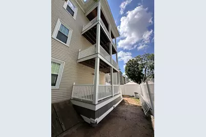 52 Garfield Avenue #1, Medford, MA 02155 - Photo 22