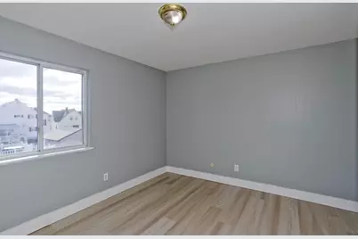 239 Glasgow St #10, Fall River, MA 02721 - Photo 20
