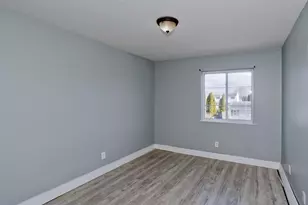 239 Glasgow St, Fall River, MA 02721 - Photo 16