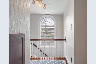 860 Pleasant St, Worcester, MA 01602 - Photo 20