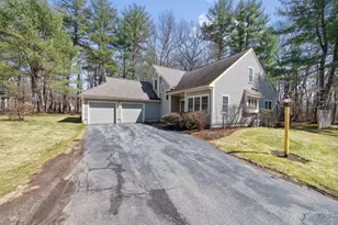 34 Pickman Dr, Bedford, MA 01730 - Photo 2