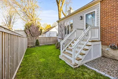 37 Commonwealth Park #37, Newton, MA 02459 - Photo 18