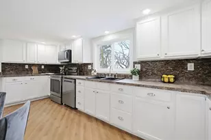 136 E Ashland St, Brockton, MA 02302 - Photo 10