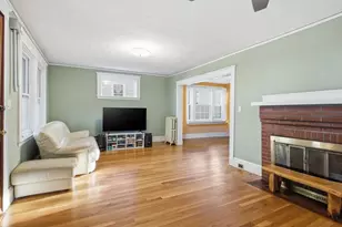 169 Pine St, Quincy, MA 02170 - Photo 2