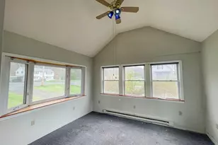 1768 E Mountain Rd, Westfield, MA 01085 - Photo 10