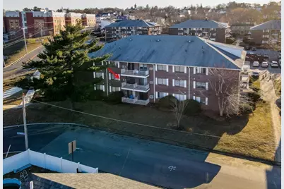 270 E Haverhill St #12, Lawrence, MA 01841 - Photo 18