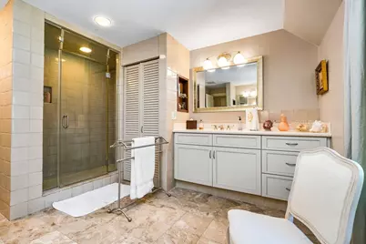 34 Lagrange St, Brookline, MA 02467 - Photo 24